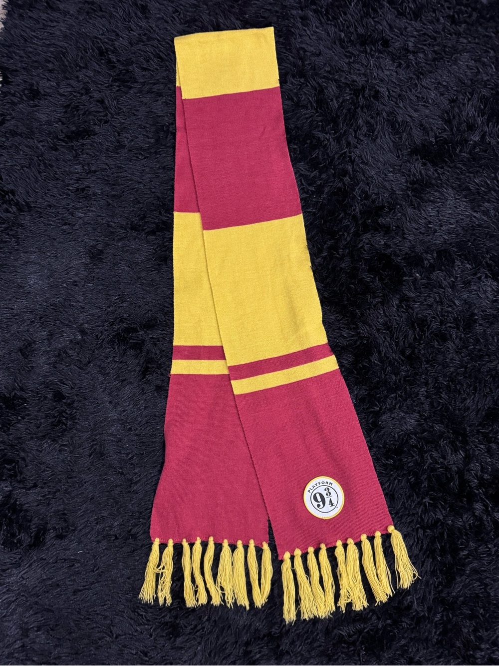 Harry Potter Platform 9 3/4 Gryffindor Stripe Scarf in Burgundy and Gold